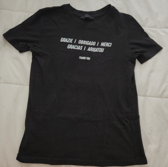 FOREVER 21 BLACK TEE SIZE S - Picture 3 of 8